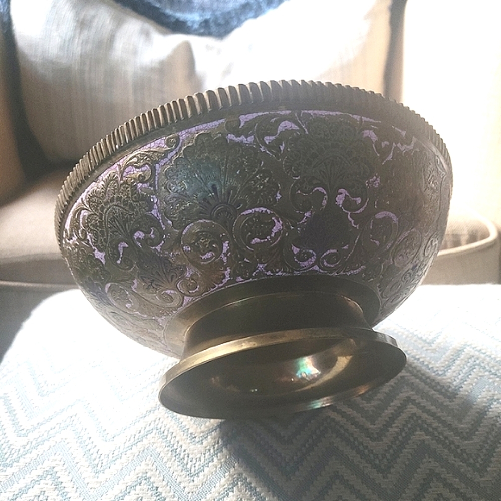 Vintage brass & enamel etched pedestal bowl decorative - pink gold